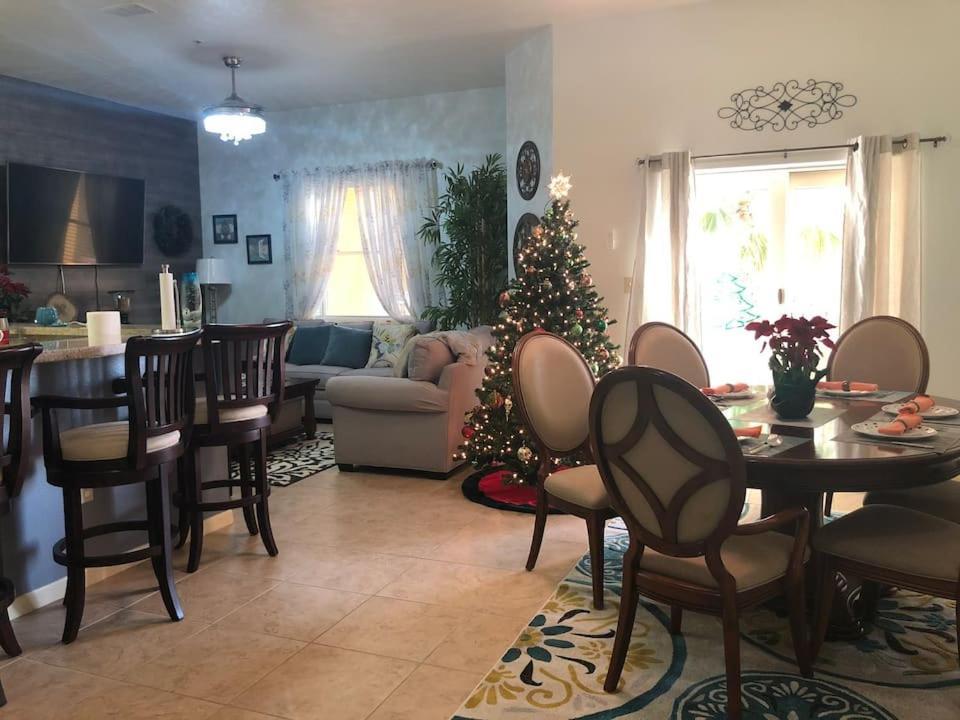 Cozy & Spacious Condo 10Min Walk To Beach South Padre Island Exterior photo
